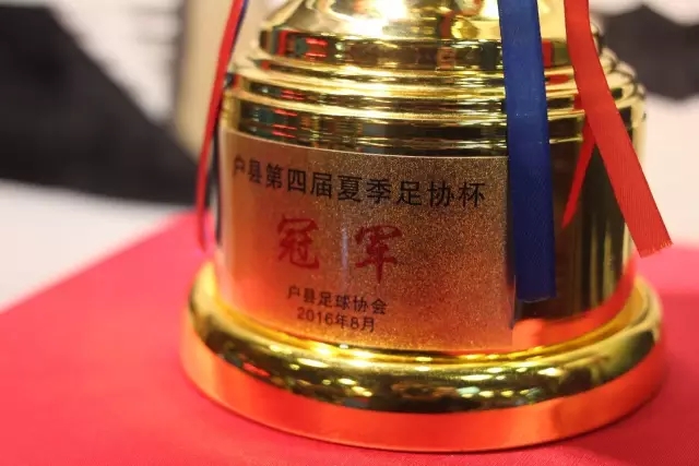 巴雷特与奎克利表现抢眼 尼克斯险胜猛龙